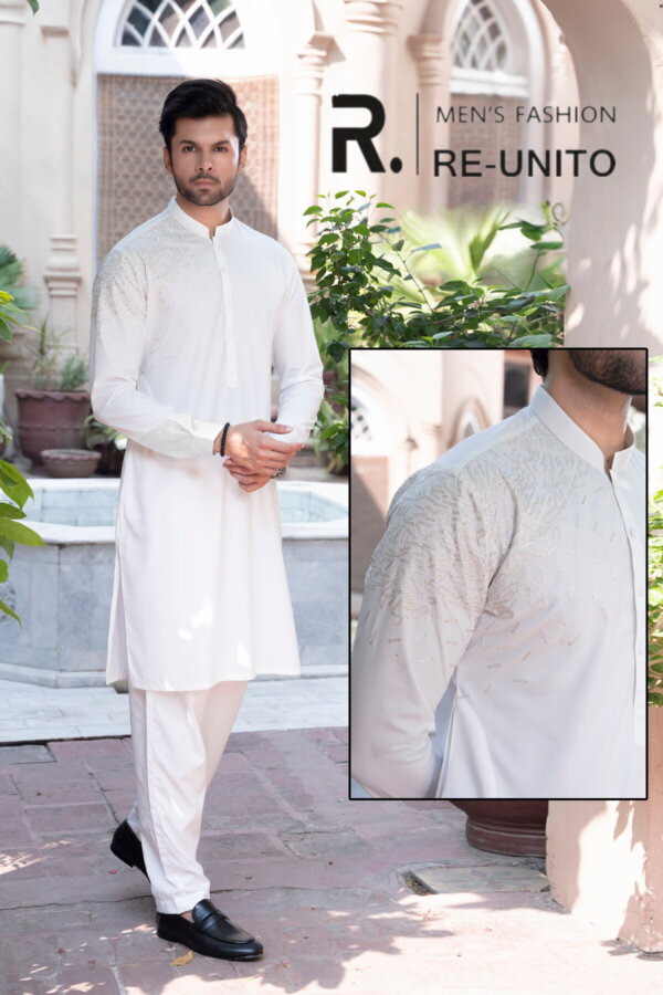 Men Winter White Color Shalwar kameez